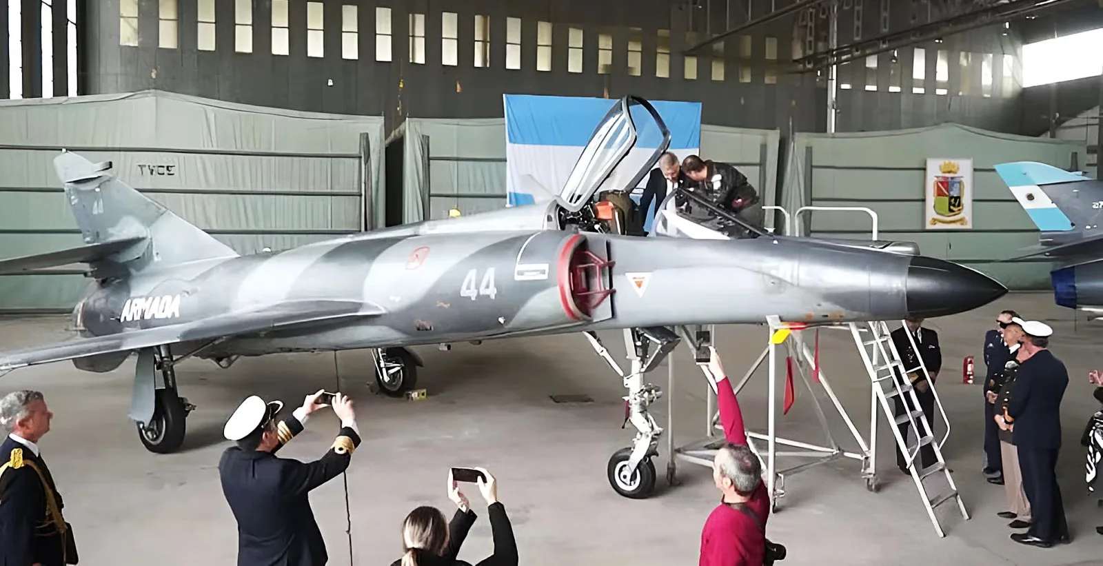 Argentina da de baja los Super Étendard adquiridos en la gestión Macri sin uso operativo