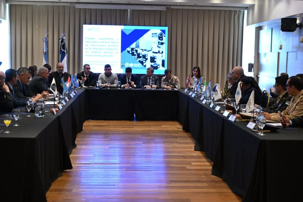 Bariloche reunió expertos nacionales para mejorar el control del narcotráfico y precursores químicos