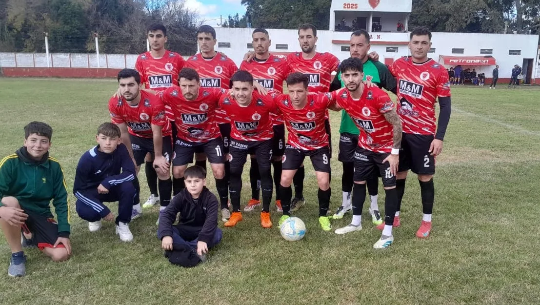 Club Atlético Naón avanzó a la final tras empate sin goles con Once Tigres