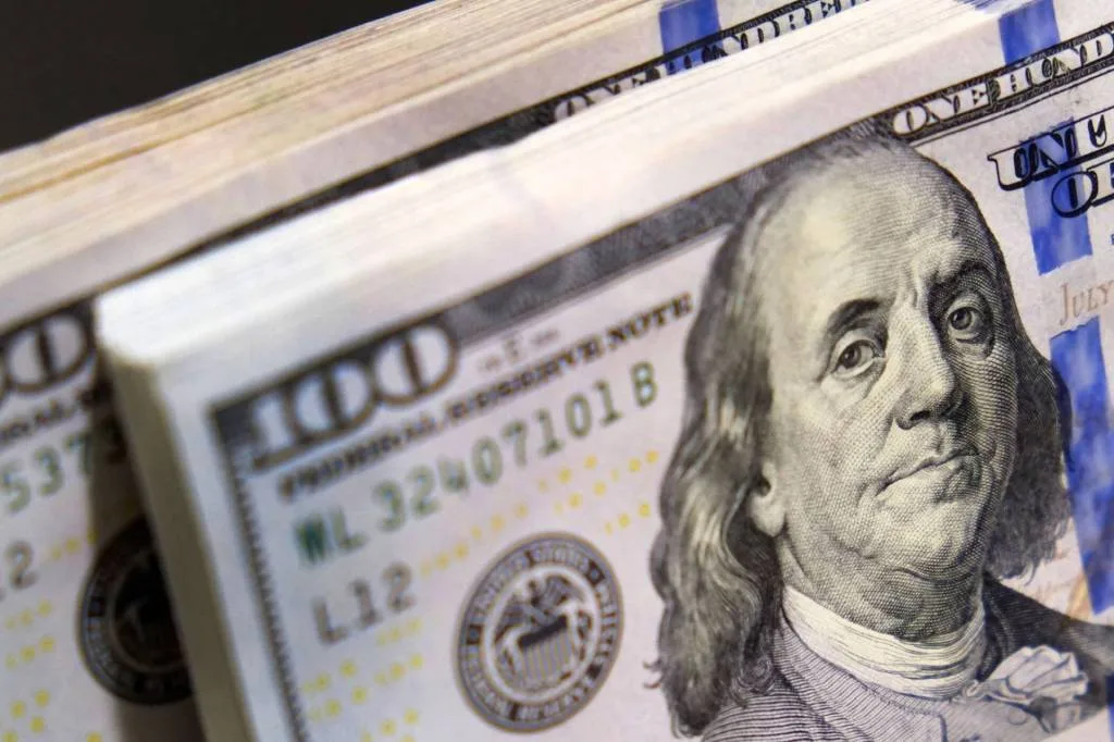 Cotización del dólar oficial y financieros mantiene estabilidad en la primera quincena de mayo