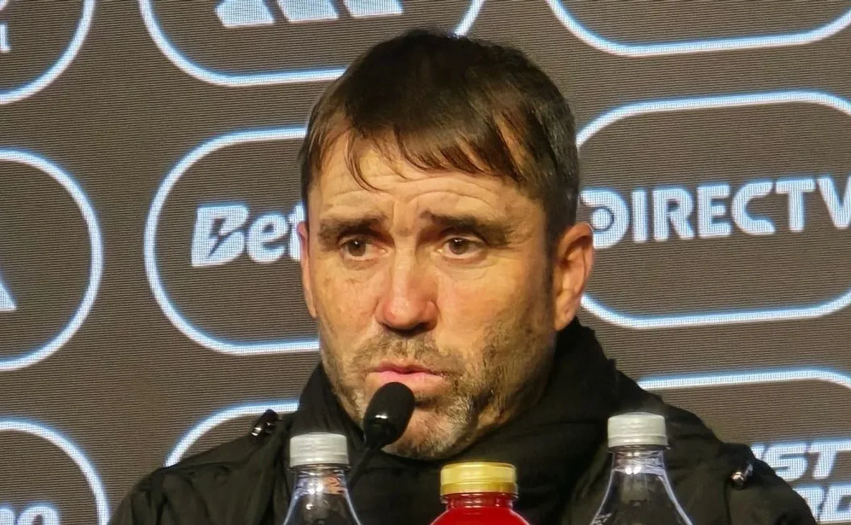 Coudet admite el peor partido desde su llegada a River tras caída ante Atlético Tucumán