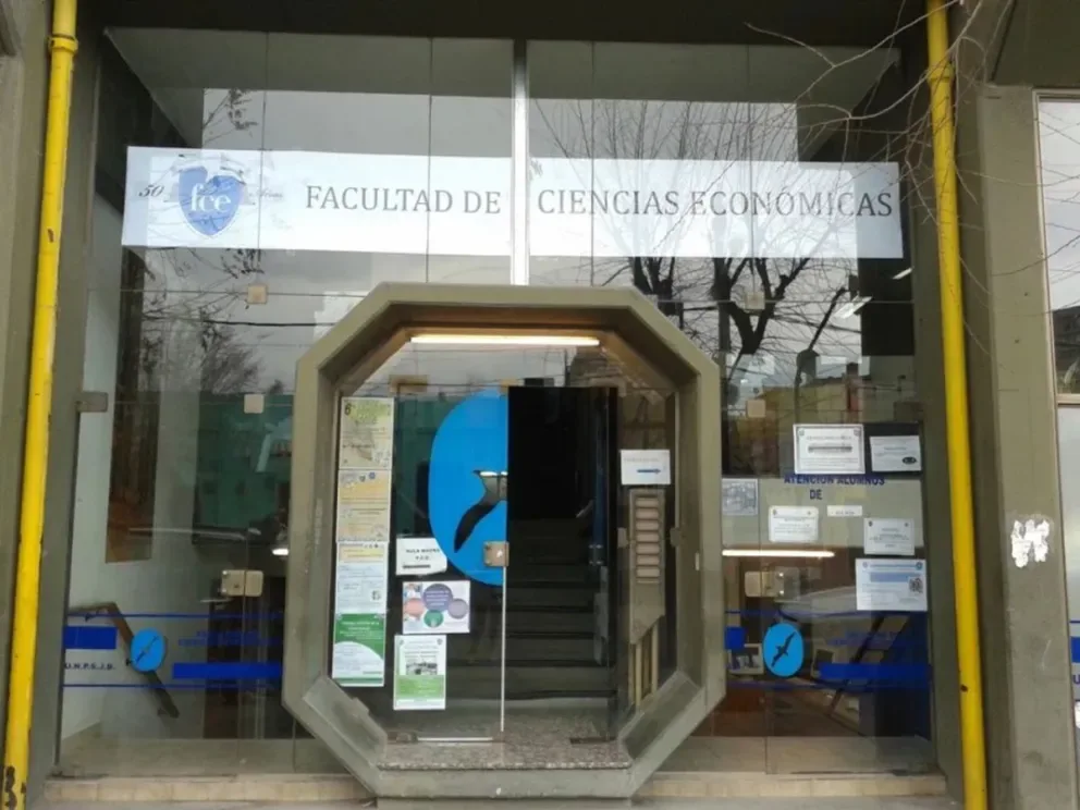 Crece la demanda de pasantes en Económicas y se amplía la convocatoria para estudiantes