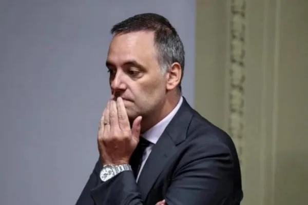Diputados convocan sesión especial para interpelar a Manuel Adorni por presuntas irregularidades