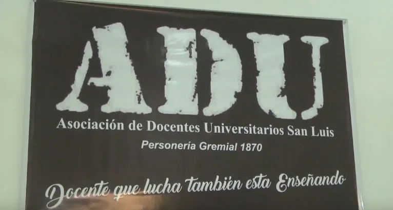 Docentes de San Luis rechazan adicional por presentismo y exigen paritarias abiertas