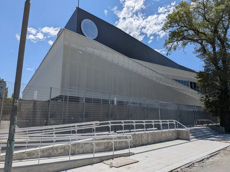 El Colegio Nacional Buenos Aires inauguró nuevo polideportivo en Puerto Madero