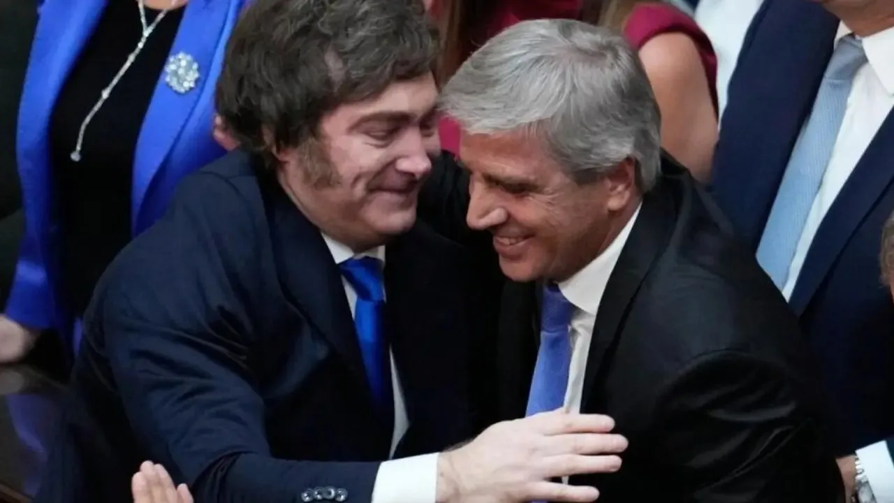 El Gobierno destaca superávit fiscal y refuerza su compromiso con el equilibrio económico