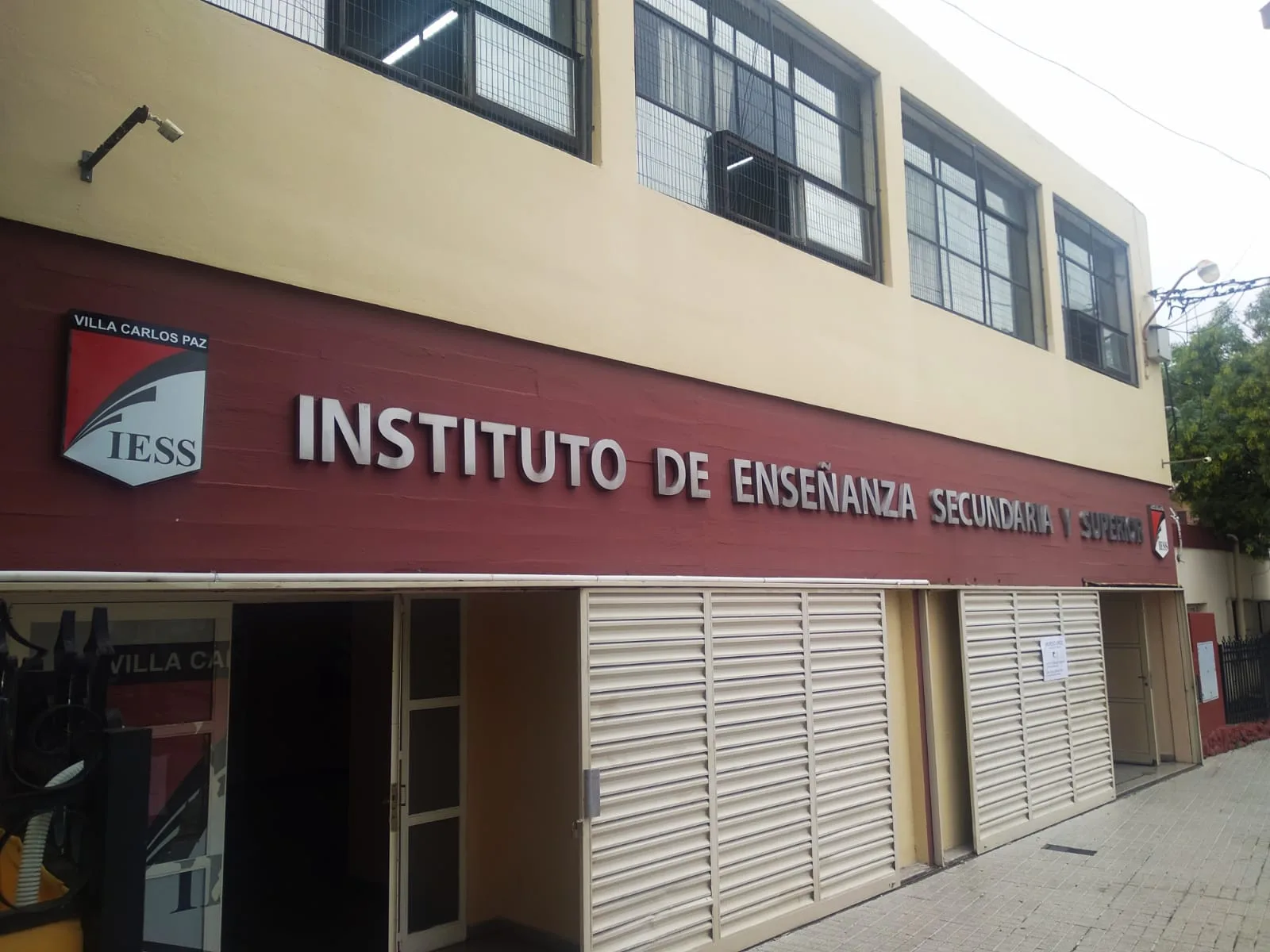 El Instituto de Enseñanza Secundaria celebra 75 años con encuentros de sus promociones egresadas