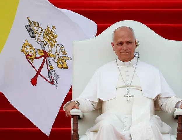 El papa León XIV defiende su mensaje y pide críticas basadas en la verdad