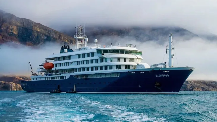 El puerto de Ushuaia como centro logístico para el turismo hacia las Islas Malvinas