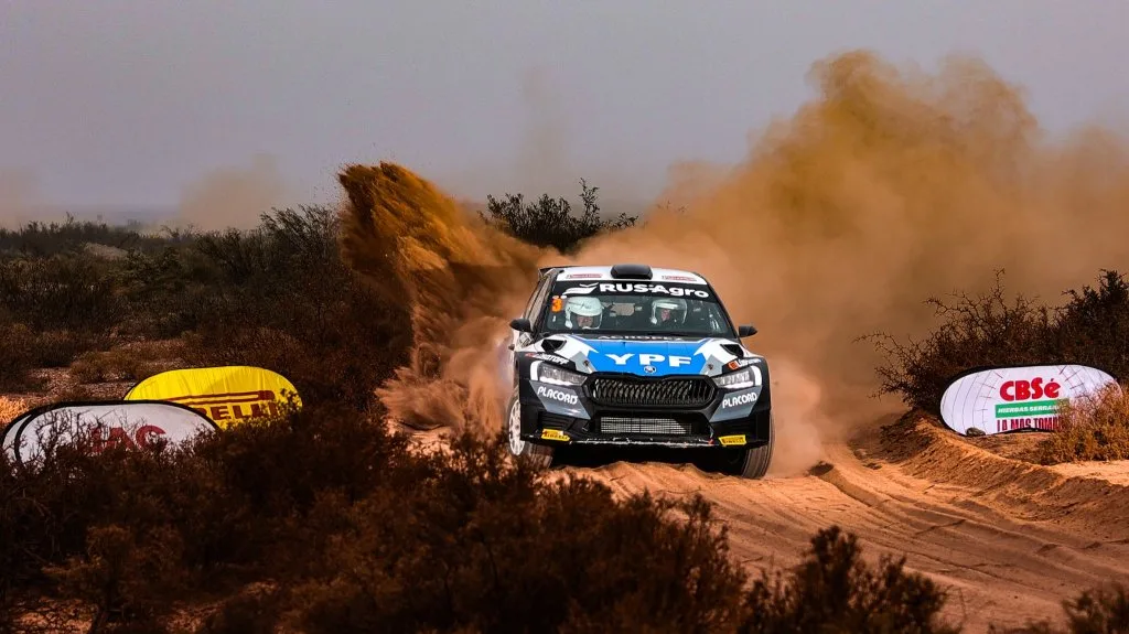 Federico Villagra domina la etapa inicial del Rally del Petróleo y los Dinosaurios