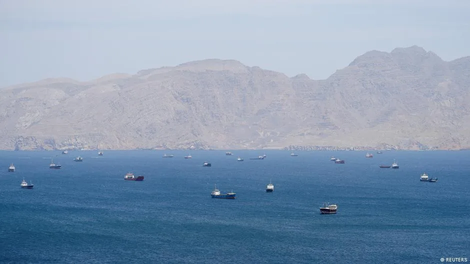 Irán amenaza con atacar militares estadounidenses en el estrecho de Ormuz