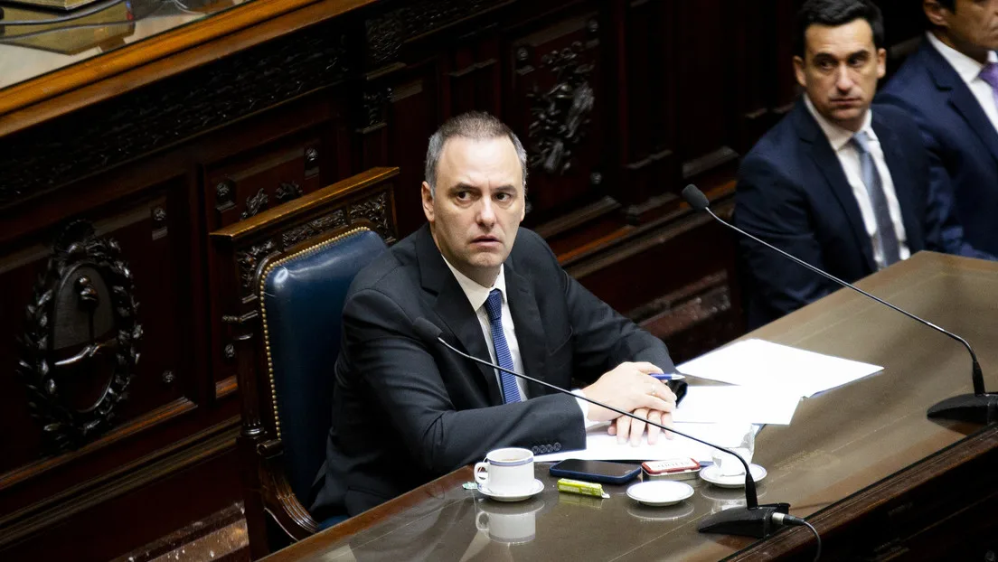 La causa contra Adorni suma pruebas y crece la posibilidad de una indagatoria