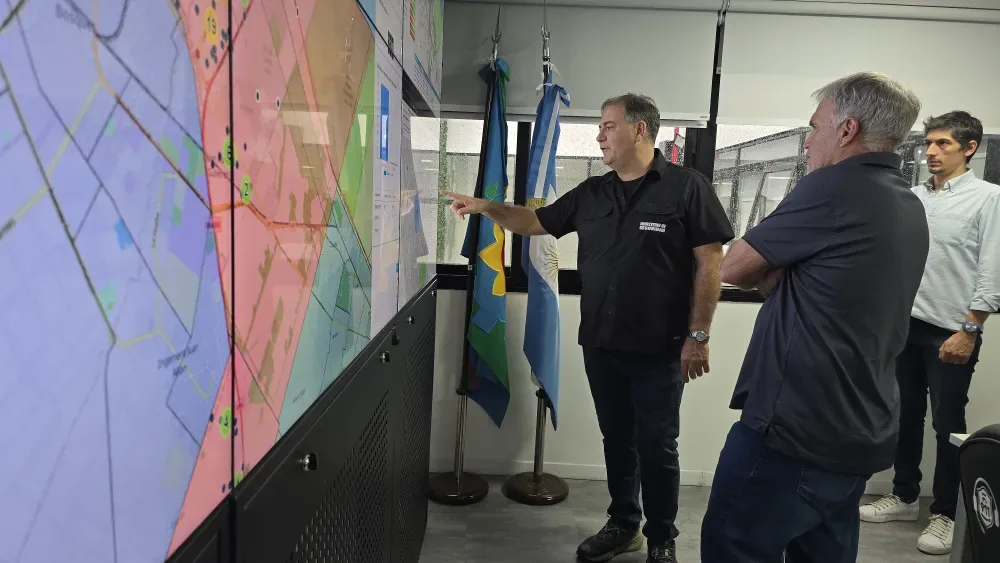 La Provincia moderniza el sistema 911 con Inteligencia Artificial y una nueva central en La Matanza