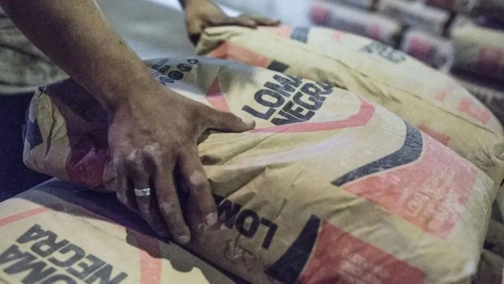 Loma Negra detiene su horno principal por el alto costo del gas y la caída en la construcción