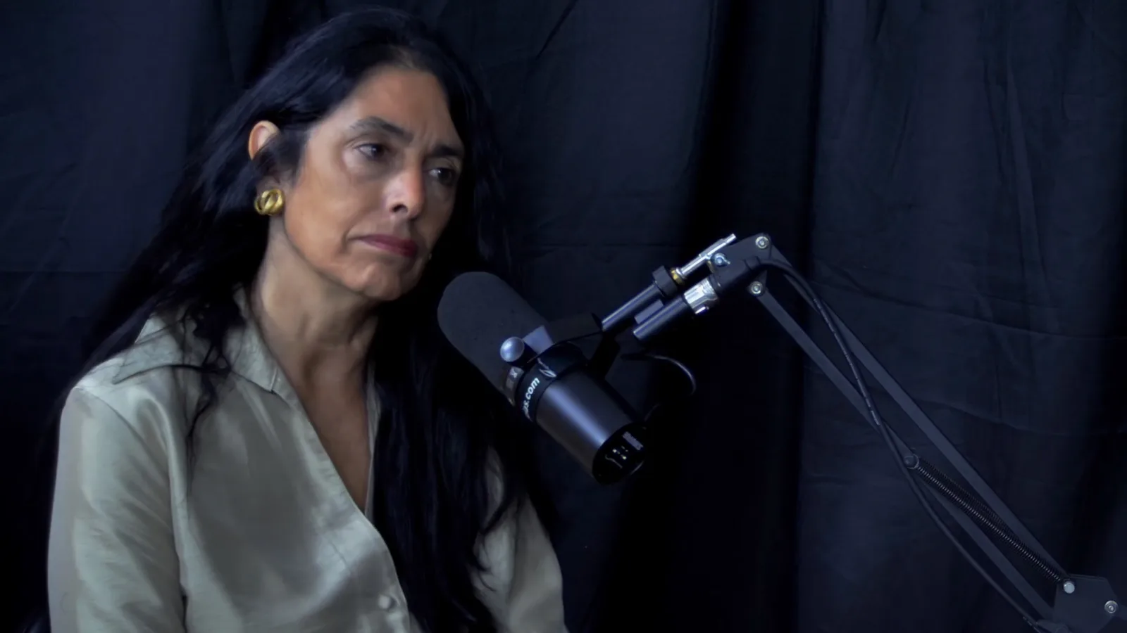 Marina Fal denuncia redes de fraude y litigios en el sistema asegurador argentino
