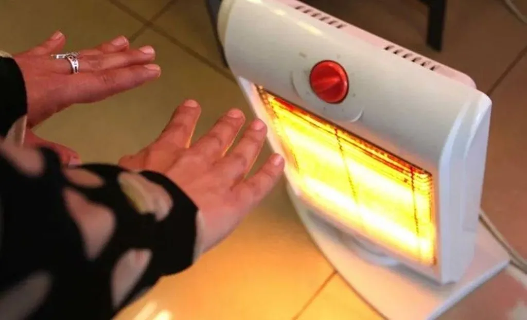 Neuquén aplicará descuentos en la factura de luz para familias sin acceso a gas en invierno