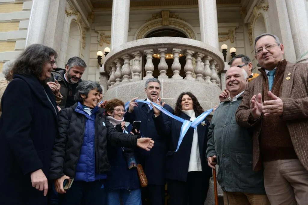 Reabrió el Palacio Ceci en Villa Devoto como centro de formación artística tras restauración