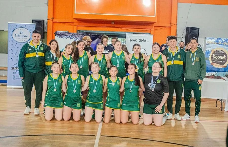 Río Grande Rugby & Hockey Club finalista nacional en hockey pista femenino Sub 16