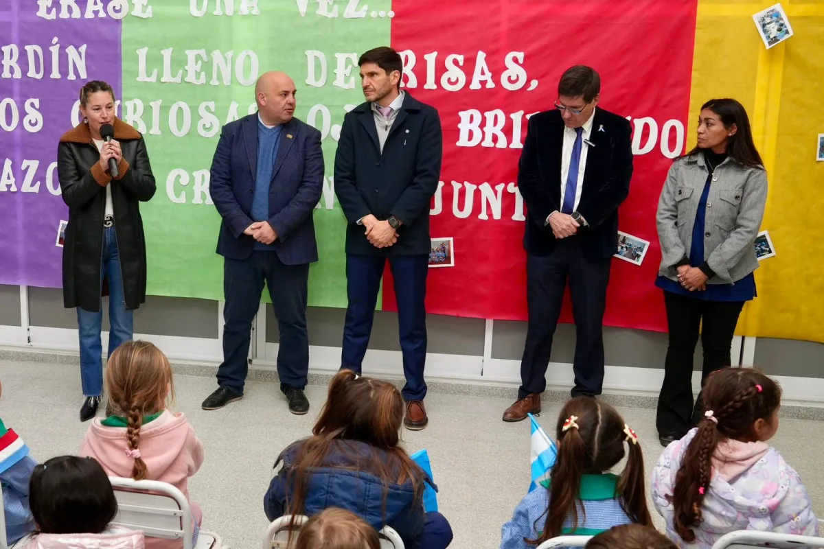 Santa Fe avanza en infraestructura educativa con la inauguración del Jardín N° 323 en Esperanza