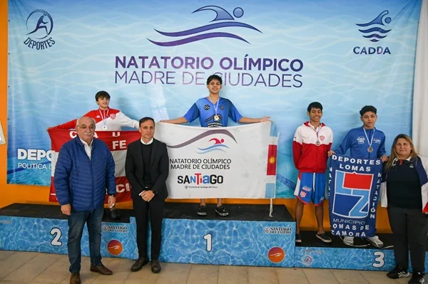 Santiago del Estero consolida su liderazgo con el Campeonato República de Natación