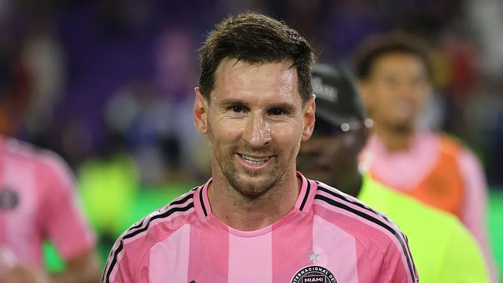 Scaloni espera la evolución de Messi para definir su presencia en los amistosos de la selección
