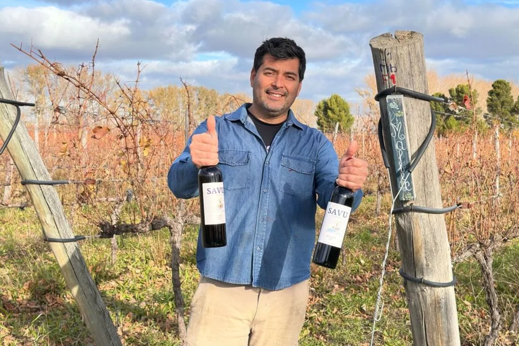 Viñas de Lucía: una bodega patagónica que produce vinos artesanales con sello marítimo