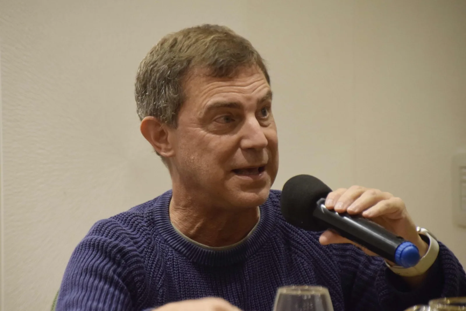Andrés Malamud y Astrid Pikielny presentaron «Operación: Argentina» en Olavarría