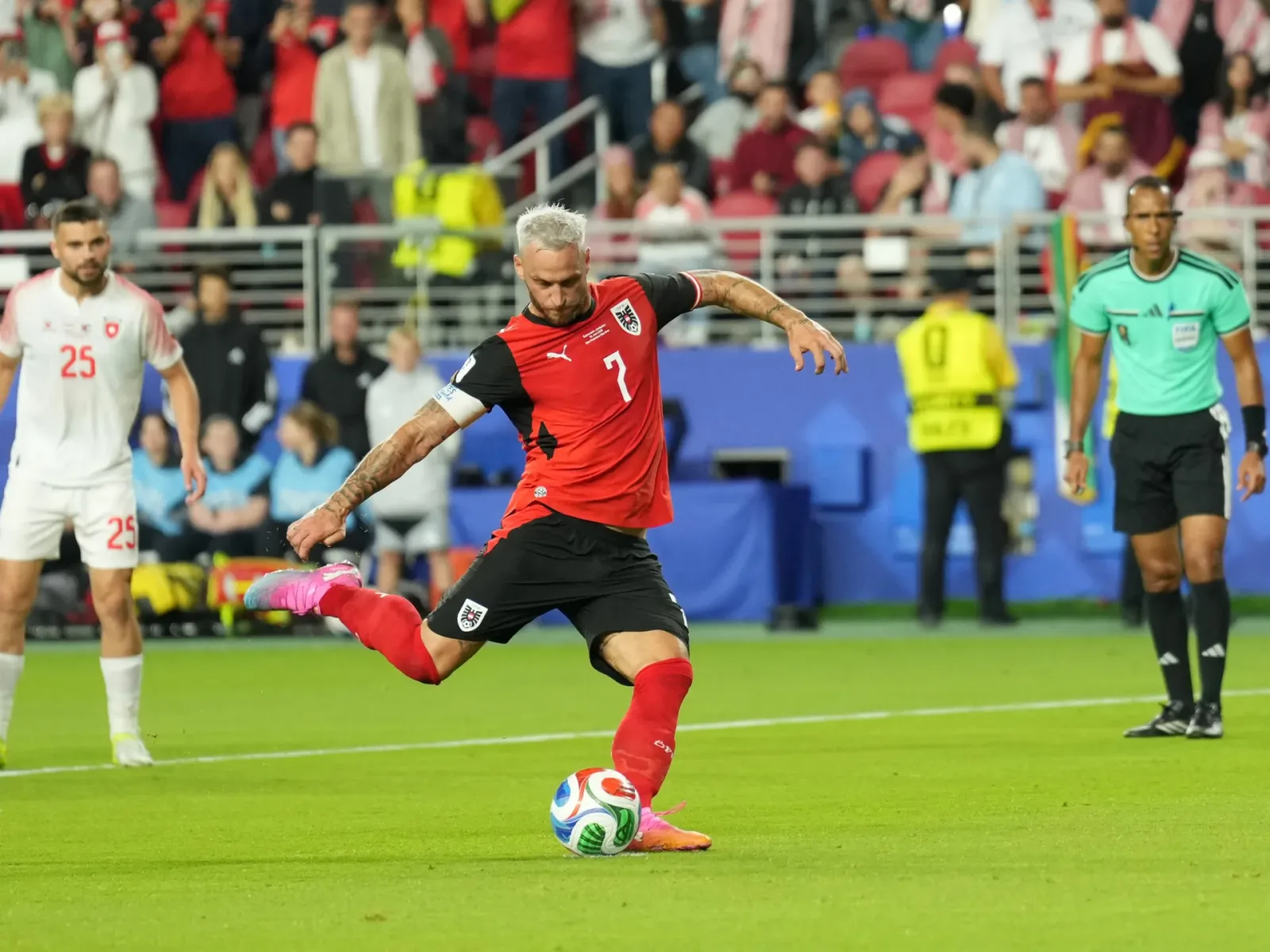 Austria superó a Jordania 3-1 en su regreso a la Copa Mundial tras 28 años