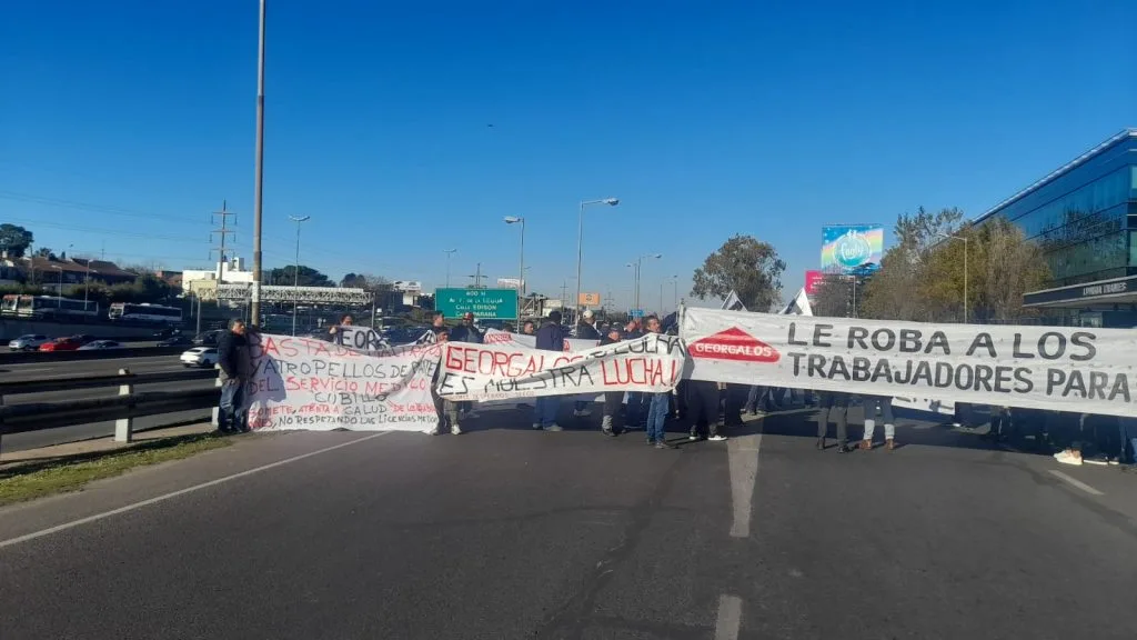 Continúa la lucha de operarios despedidos de Georgalos tras un año del conflicto laboral