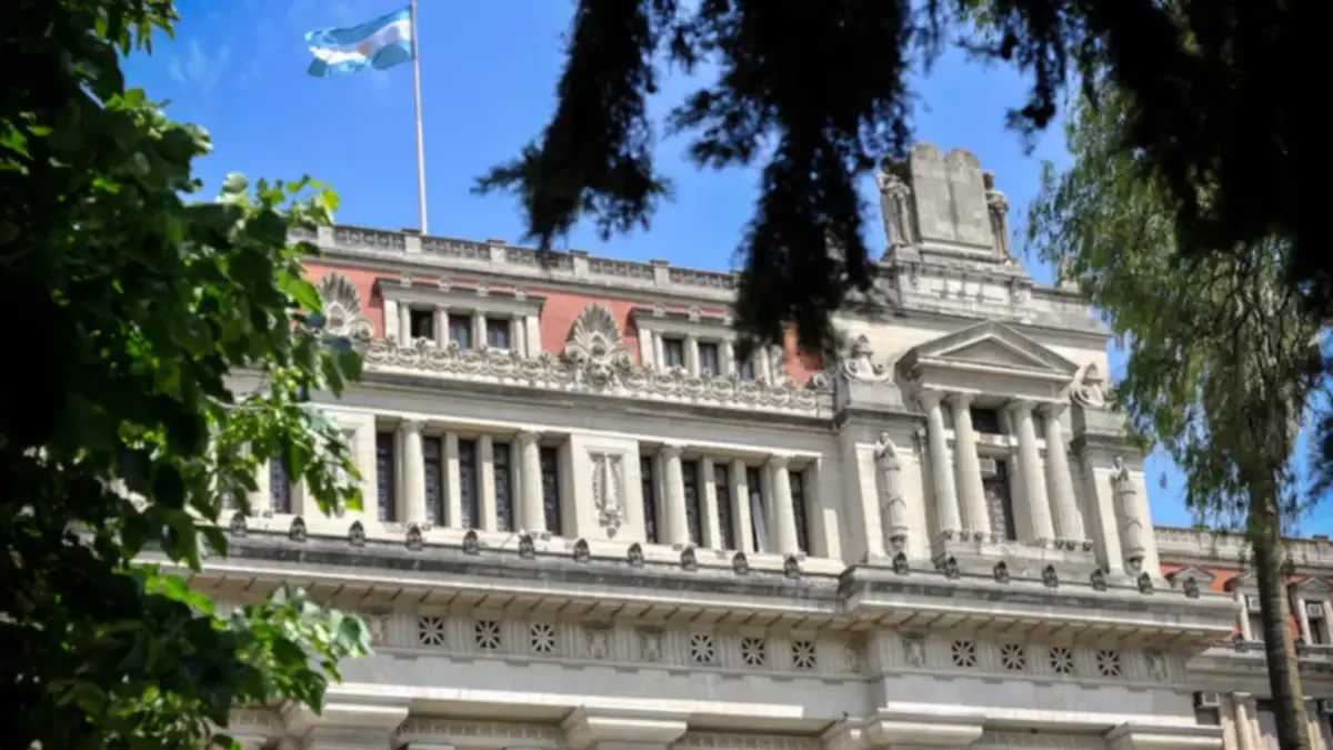 Crece la oposición al decreto que reduce controles en nombramientos judiciales