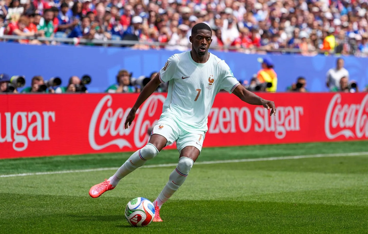 Dembélé lidera el triunfo de Francia frente a Noruega con un hat-trick destacado