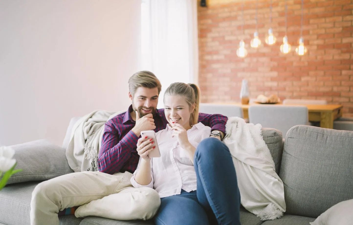 El impacto de las pantallas en la sexualidad y las relaciones de pareja