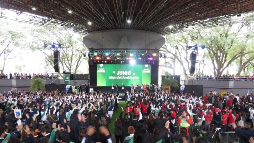 Estudiantes tucumanos se comprometieron con la protección ambiental en acto provincial