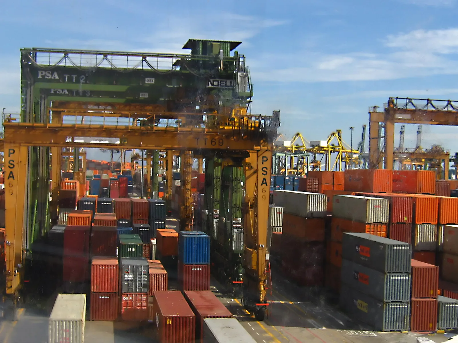 Exportaciones argentinas podrían superar los 100 mil millones de dólares en 2026