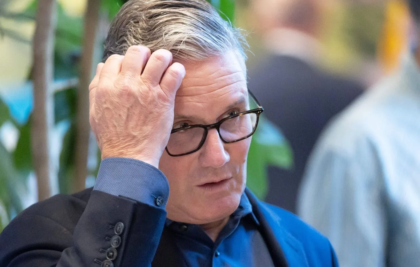 Keir Starmer enfrenta crecientes presiones dentro del Partido Laborista para renunciar