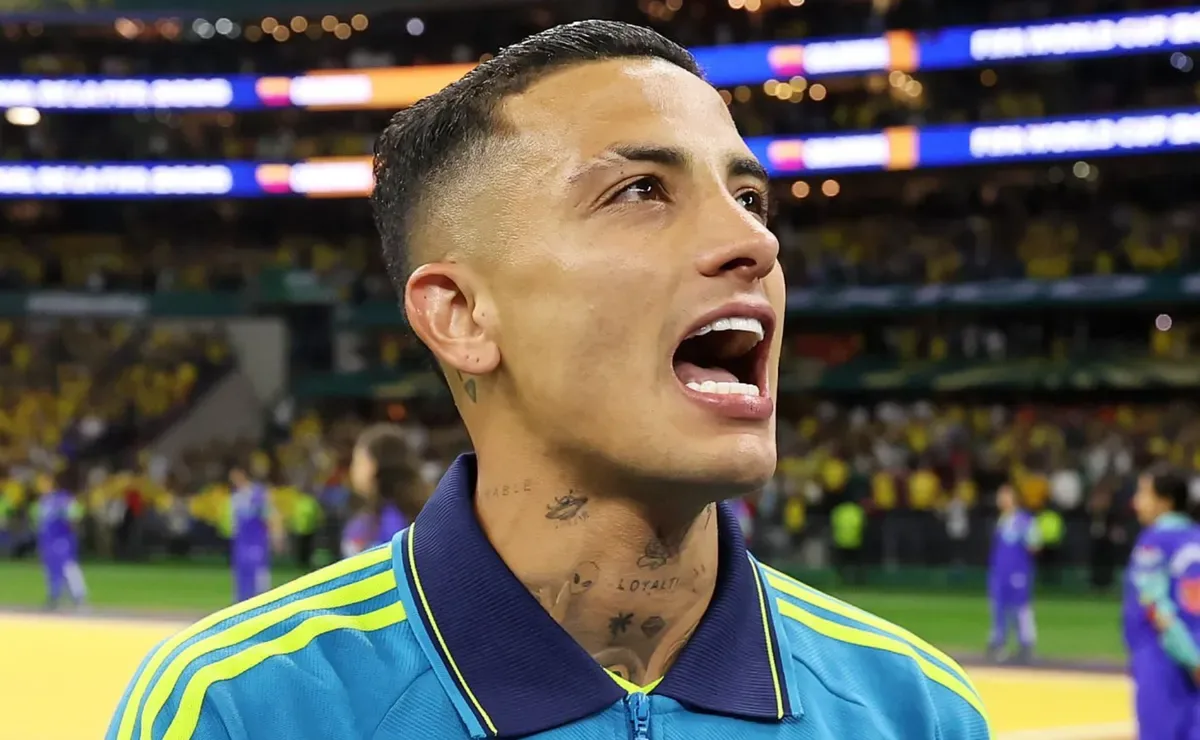 Kevin Castaño debutó en un Mundial antes de confirmar su salida de River Plate