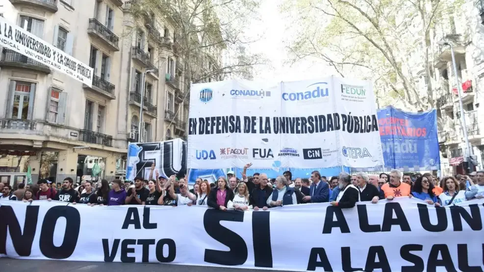 La Corte Suprema mantiene la cautelar que ordena actualizar fondos y salarios en universidades nacionales