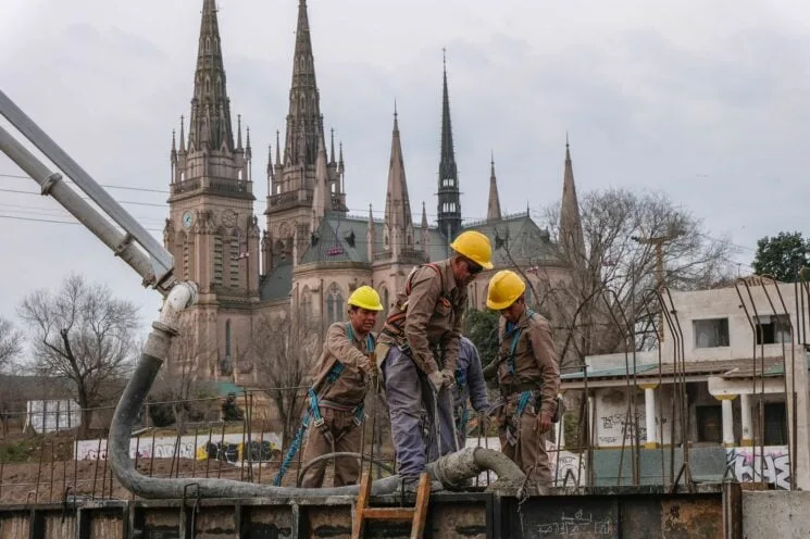 La Provincia lanza un plan con más de $530.000 millones para enfrentar riesgo climático