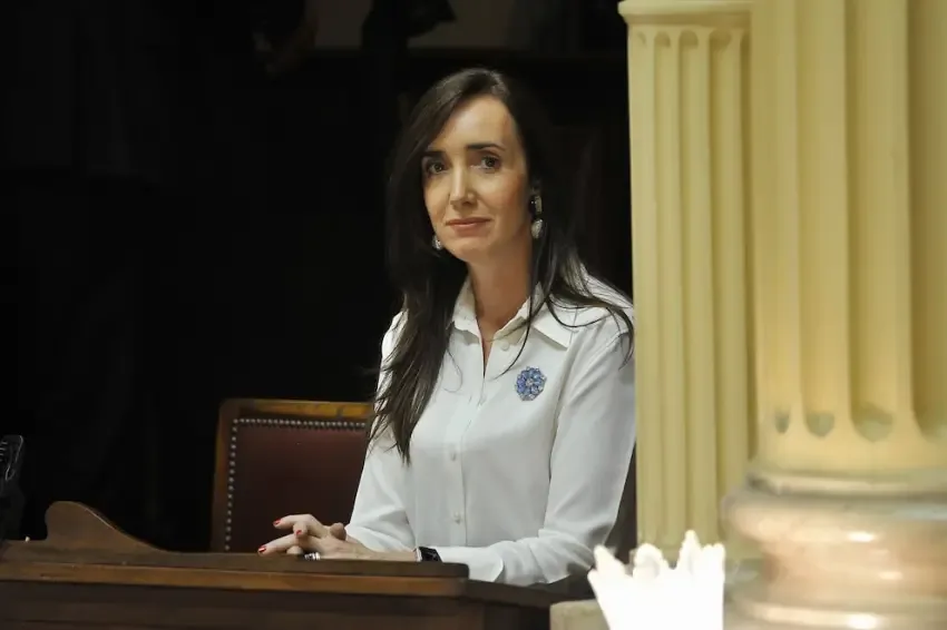 Legisladores exigen que Manuel Adorni informe en el Senado durante junio