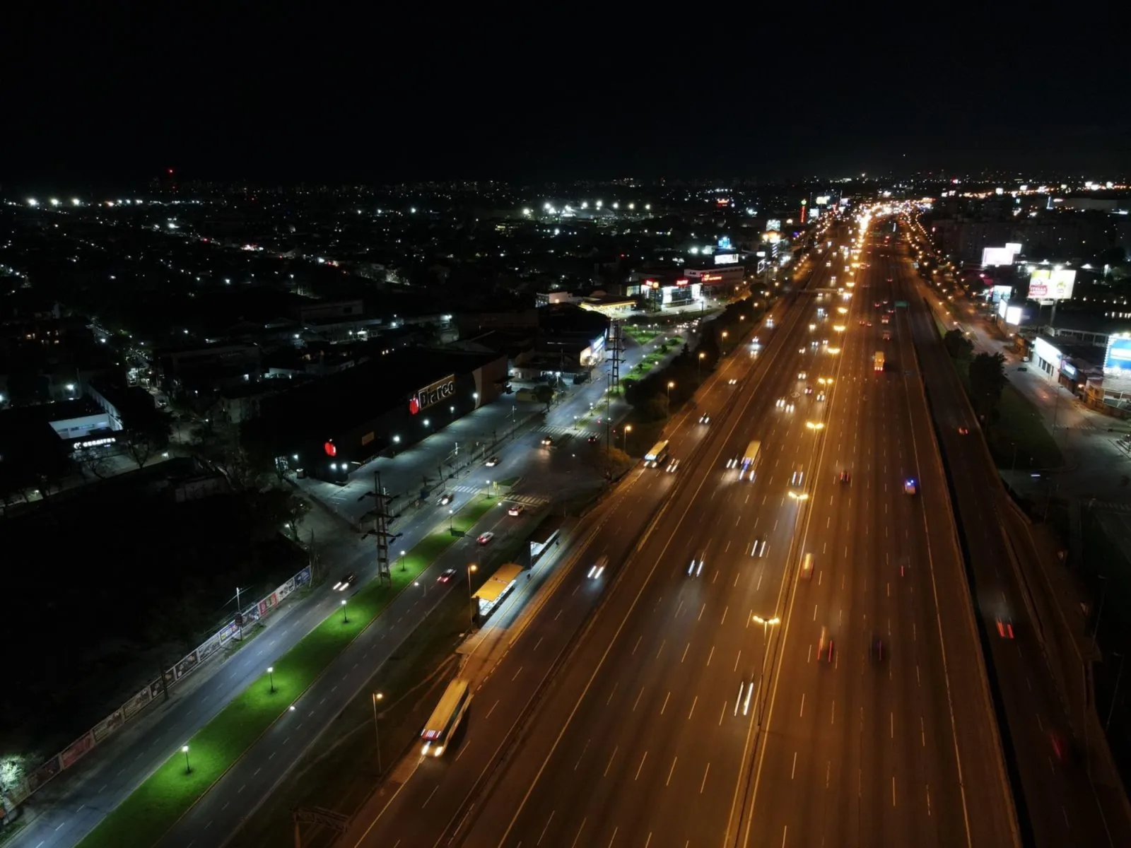 Maniobras de riesgo y velocidad inadecuada incrementan siniestros en autopistas de acceso a la ciudad