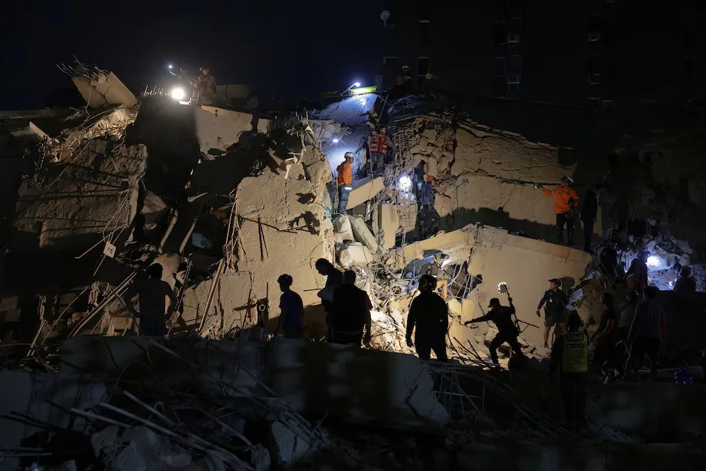 Más de 160 muertos y La Guaira declarada zona de desastre tras potentes terremotos en Venezuela