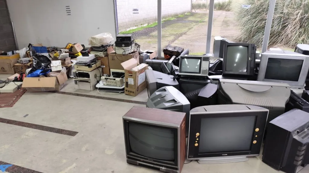 Más de 1.900 kilos de residuos electrónicos se recolectaron en campaña ambiental en Olavarría