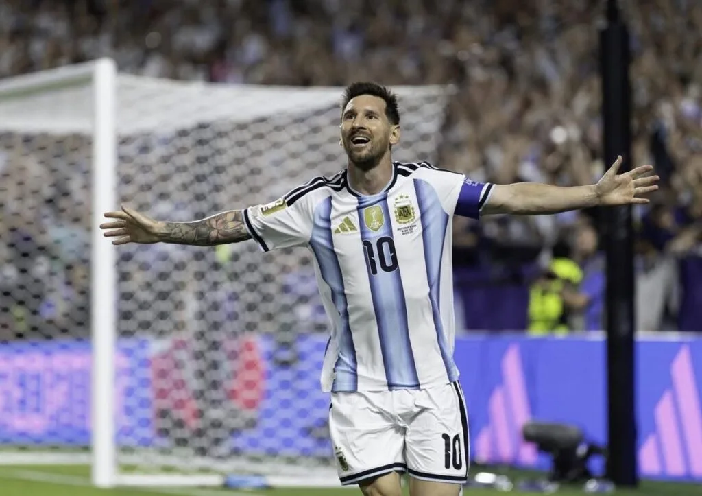Messi lideró con tres goles la victoria inicial de Argentina ante Argelia en el Mundial 2026