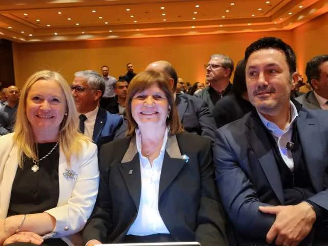 Patricia Bullrich ofreció su renuncia al bloque tras su rechazo al pliego de una jueza