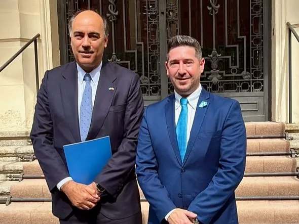 Rodolfo Hyland se reúne con embajador en España para impulsar inversiones en Tigre