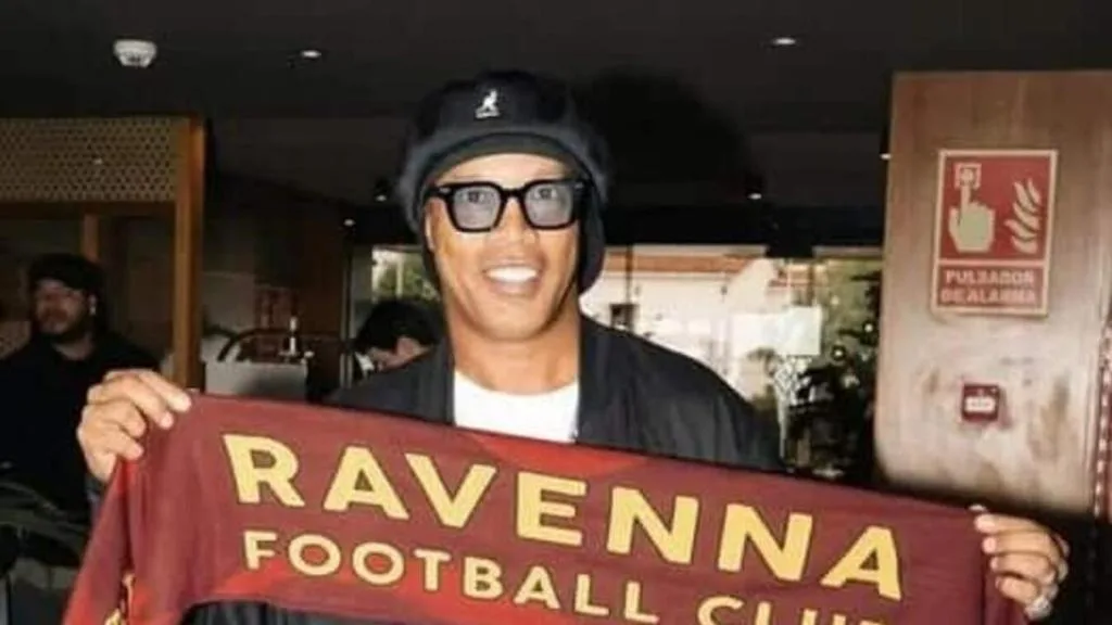 Ronaldinho regresará al fútbol profesional en Italia a sus 46 años
