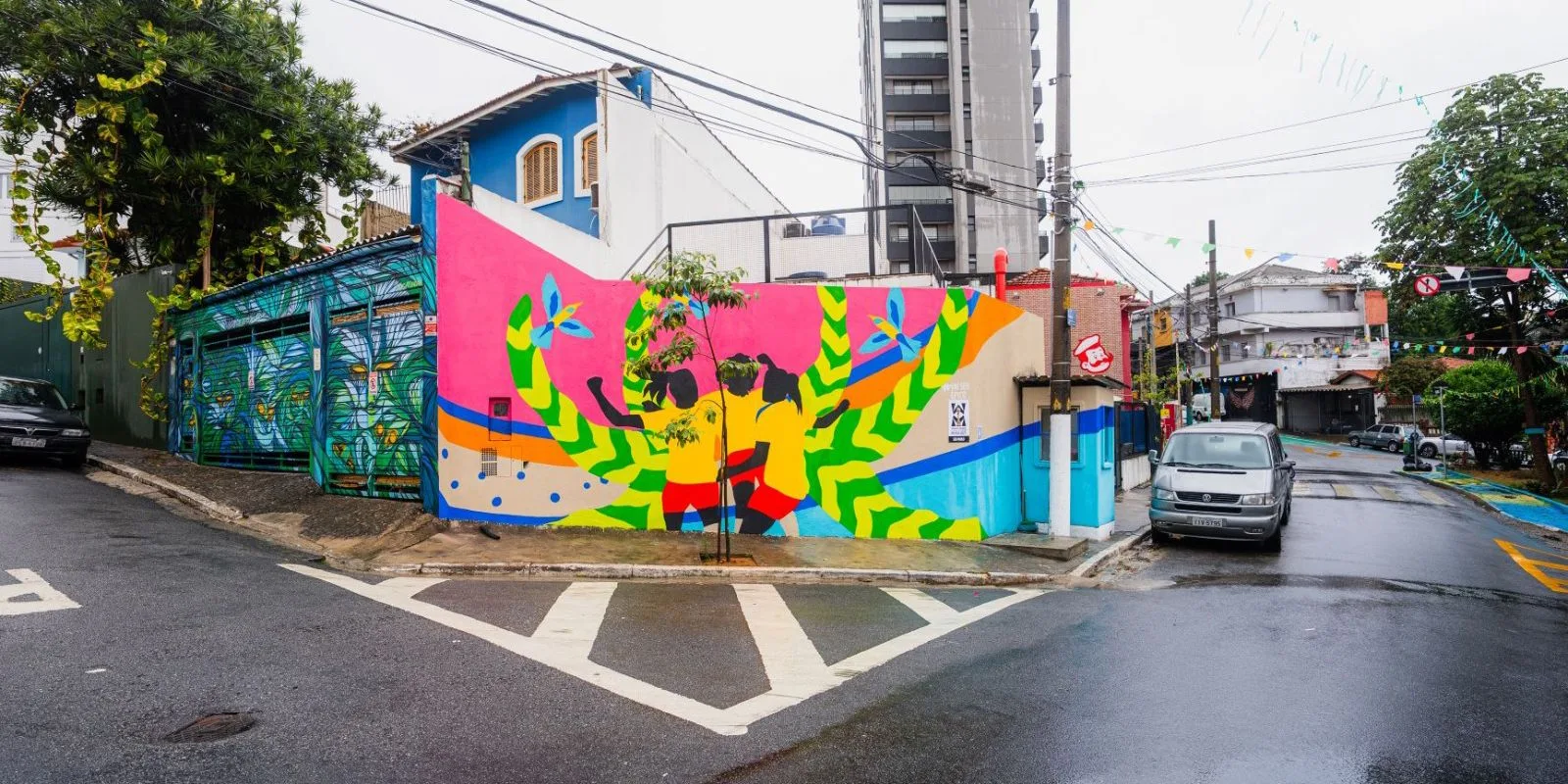 São Paulo exhibe mural que celebra el fútbol femenino a un año del Mundial de Brasil 2027