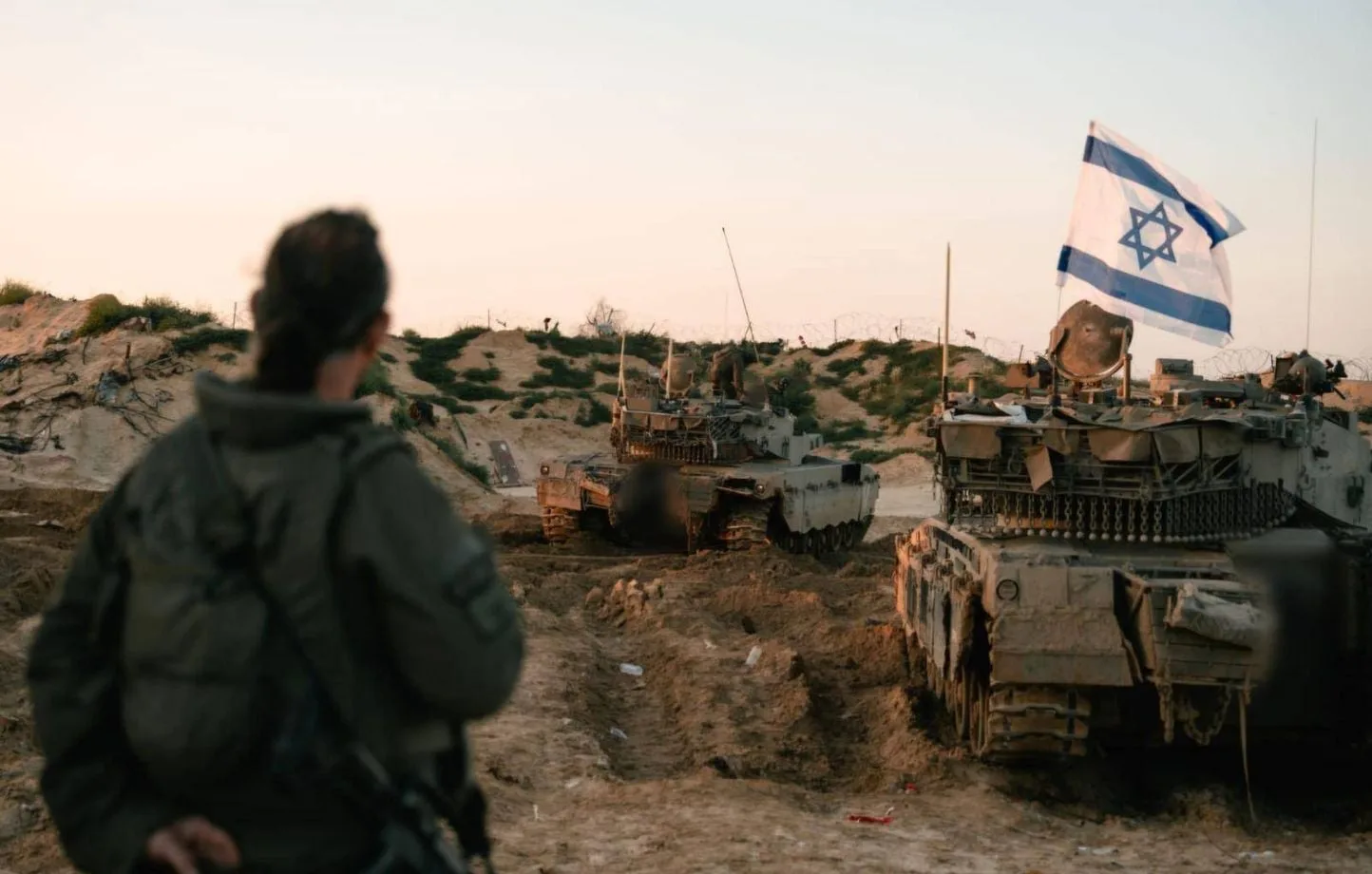 Soldado israelí muere en enfrentamiento mientras se acuerda cese de hostilidades en Medio Oriente