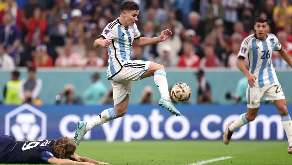 Argentina buscará mantener su invicto en semifinales del Mundial ante Inglaterra