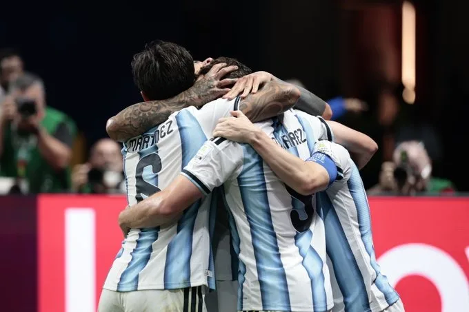 Argentina remontó ante Egipto y avanzó a cuartos del Mundial 2026